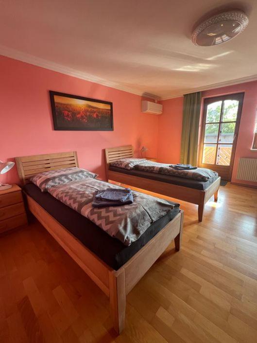 Apartment Elena Gedersdorf Extérieur photo